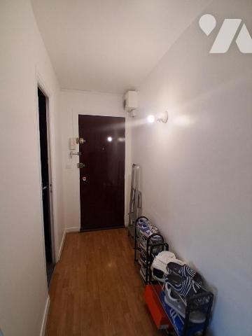 Saint-Quentin - F2 vendu loué 500€/mois