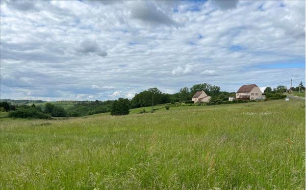 Terrain à vendre |  Saint-Cyprien |  1737 m²