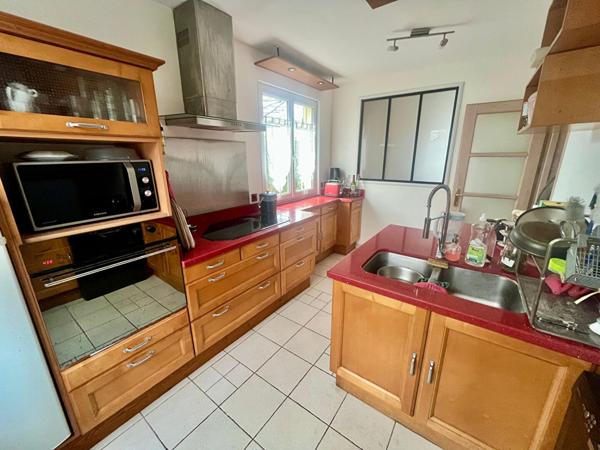 MAISON ST SOUPPLET 4 CH TERRASSE ET JARDIN + SOUS-SOL TOTAL