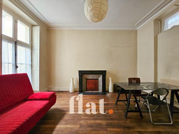 Appartement
                                                                                                                                                                                                                                                                                                                        2 pièce(s)                                                                                                                                                                                                          1 chambre(s)                                                                                                                                                                                                          32  m²