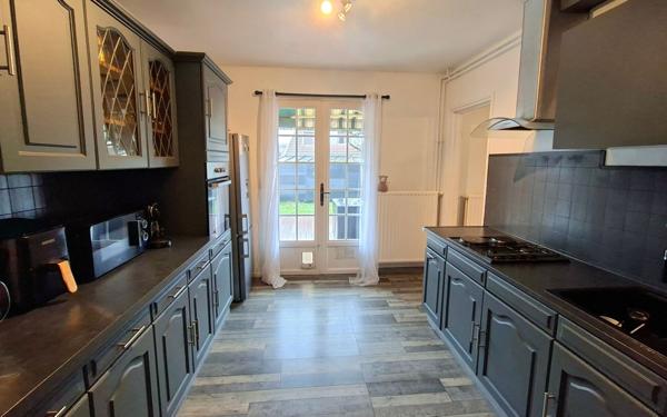 Maison à vendre    4 pièces • 90 m2 Péronnas