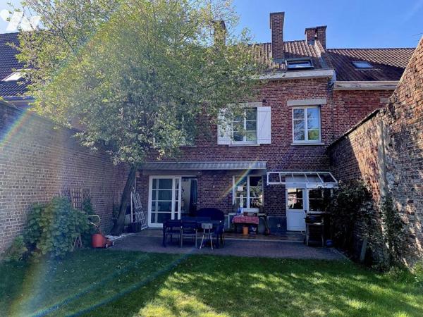 A vendre, SECLIN, maison 1955 rénovée, 4 chambres, dressing, jardin clos