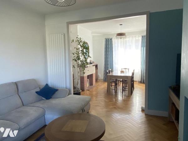 A vendre, SECLIN, maison 1955 rénovée, 4 chambres, dressing, jardin clos