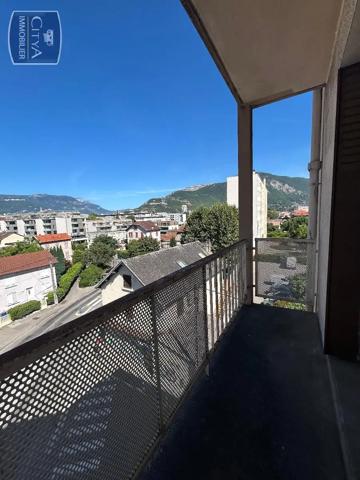 Appartement à vendre 2 pièces 48.1m² Saint-Martin-d'Hères (38400)
