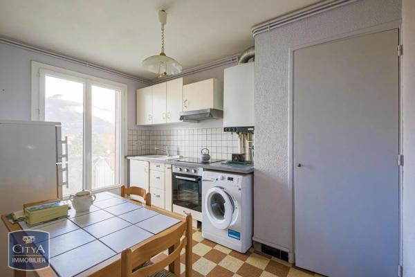 Appartement à vendre 2 pièces 48.1m² Saint-Martin-d'Hères (38400)