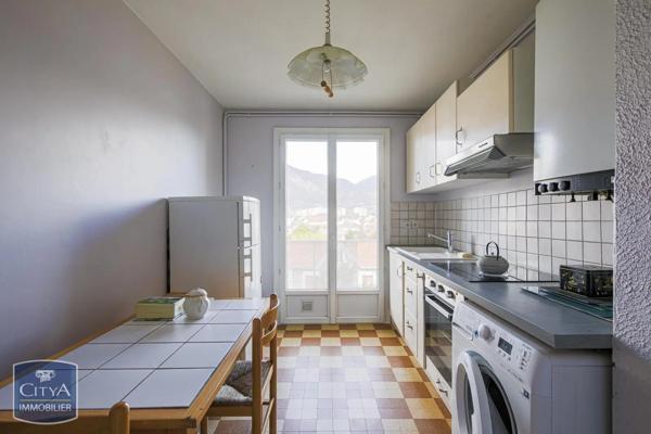 Appartement à vendre 2 pièces 48.1m² Saint-Martin-d'Hères (38400)