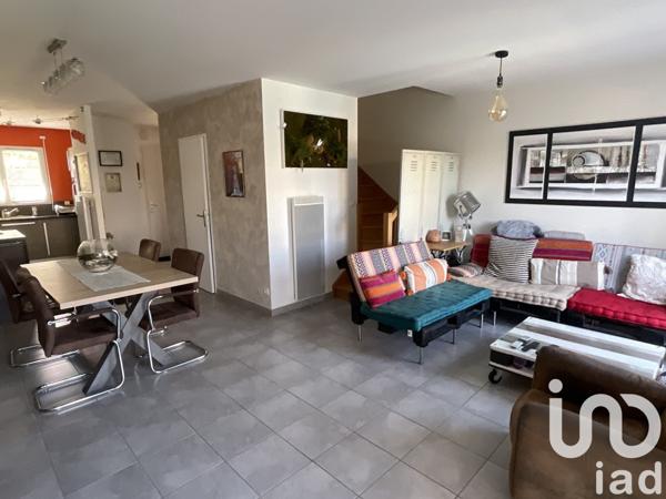 Maison 4 pièces de 88 m² à Parempuyre (33290)