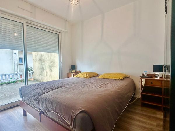 Maison à vendre à Saumur avec vie de plein-pied - 3 chambres - Entièrement restaurée - Terrasses - Garage