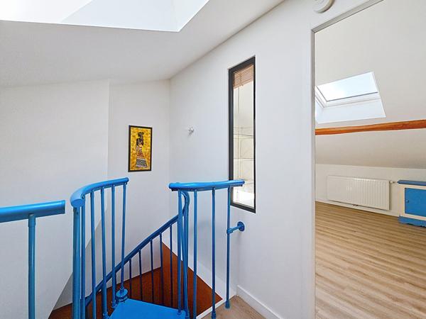 MAXEVILLE Appartement duplex - 2 ou 3 chambres - Vue sur le canal - AVOIR SANS TARDER