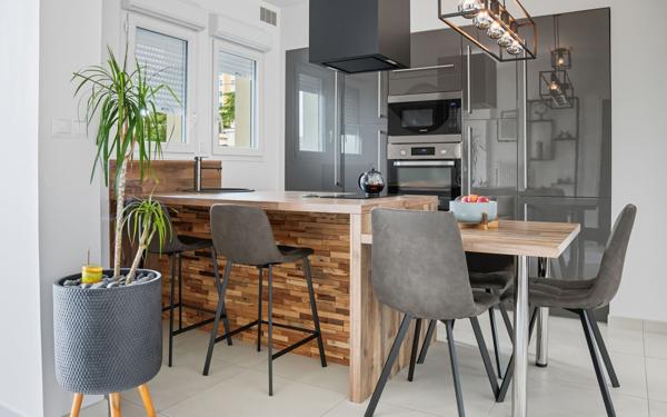 Maison à vendre    6 pièces • 141,19 m2 Dijon