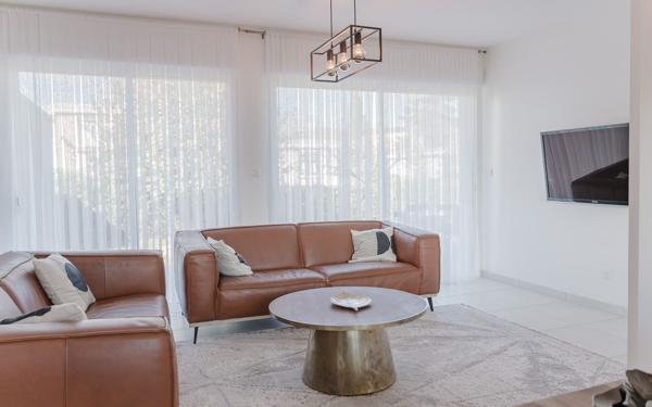 Maison à vendre    6 pièces • 141,19 m2 Dijon