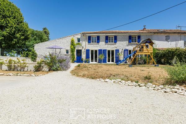 Maison charentaise rénovée avec piscine