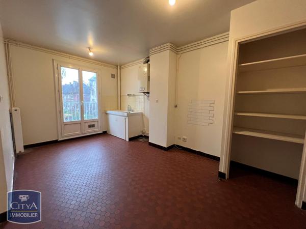 Appartement à louer 1 pièce 28.02m² Beauvais (60000)