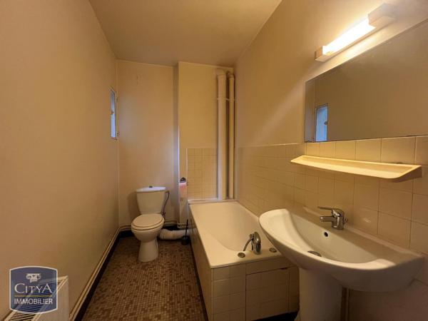 Appartement à louer 1 pièce 28.02m² Beauvais (60000)