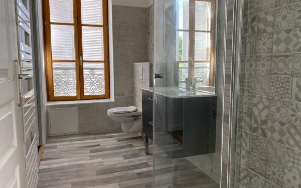 Maison à louer    5 pièces •  Saran