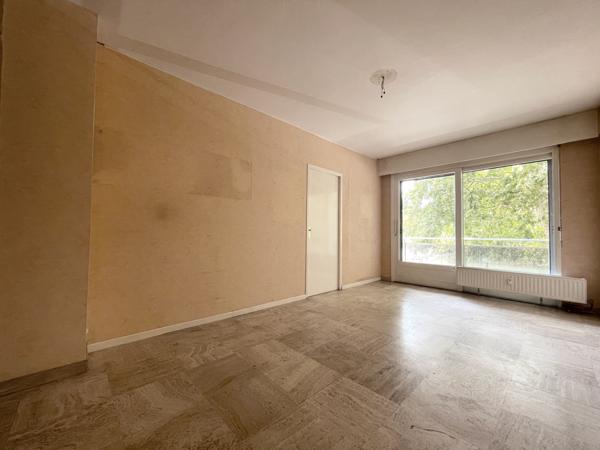 Chambéry (73000) Très grand appartement / Bureaux - 146 m2 - Hyper centre de Chambéry - Idéal pour des professions libérales ou