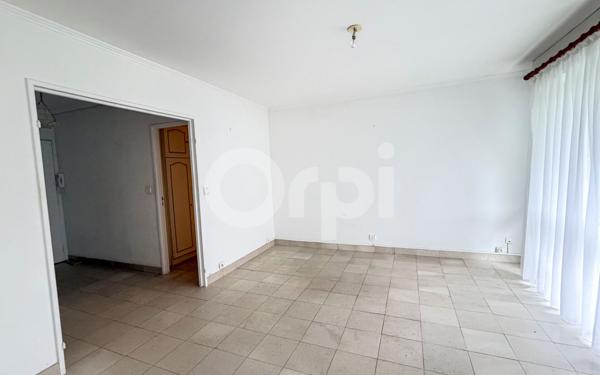 Appartement à vendre    2 pièces •  Chambourcy