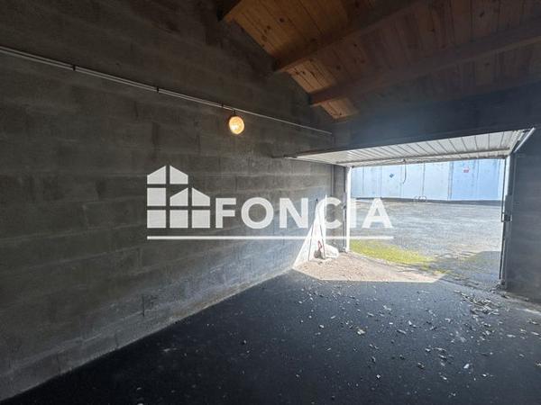 Location Parking 16 m² - 3-5 RUE DE LA SAUVAGERE La Rochelle 17000