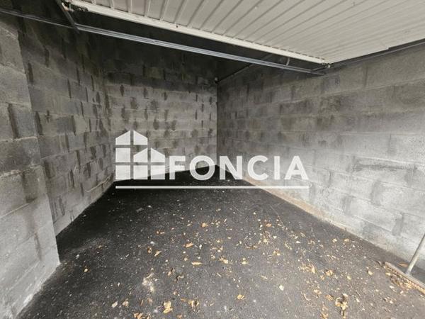 Location Parking 16 m² - 3-5 RUE DE LA SAUVAGERE La Rochelle 17000