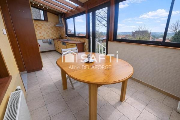 Maison de ville pleine de charme avec jardin – Vie de plain-pied possible