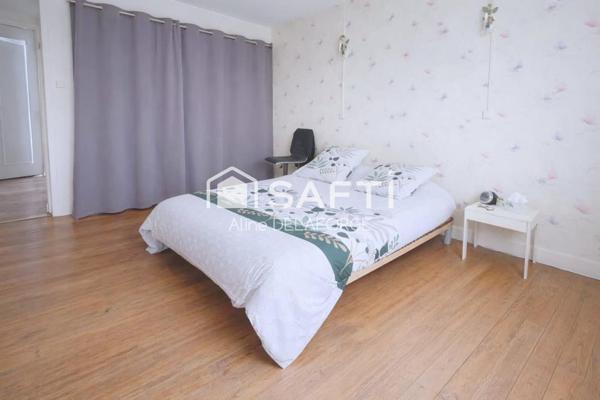 Maison de ville pleine de charme avec jardin – Vie de plain-pied possible