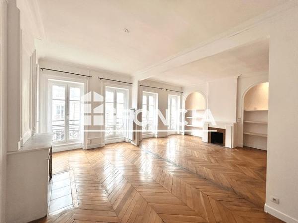 Location Appartement 3 pièces 91.65 m² - 95 RUE PDT EDOUARD HERRIOT Lyon 69002