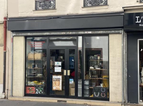 Local Commercial - 83 m²