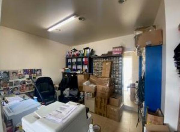 Local Commercial - 83 m²