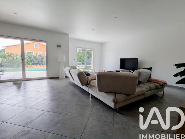 Maison à vendre 4 pièces 125 m² Fréjus