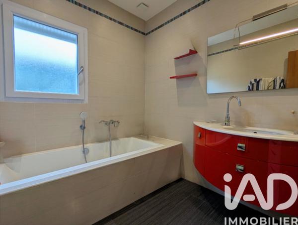 Maison à vendre 4 pièces 125 m² Fréjus