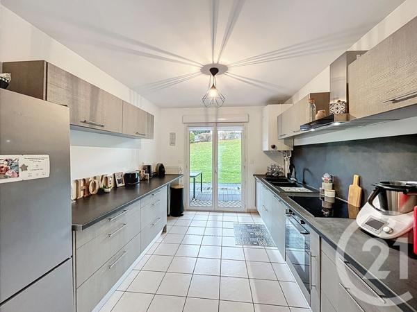 Appartement T3 à vendre  3 pièces - 71,95 m2 YSSINGEAUX - 43