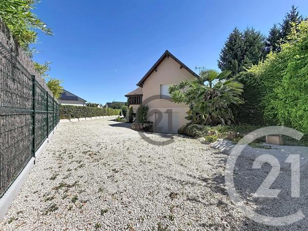 Maison à vendre  6 pièces - 125 m 2   ST JULIEN LES VILLAS  - 10