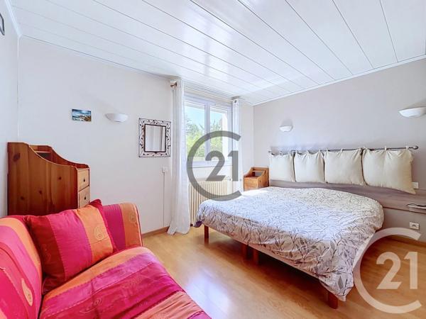 Maison à vendre  6 pièces - 125 m 2   ST JULIEN LES VILLAS  - 10