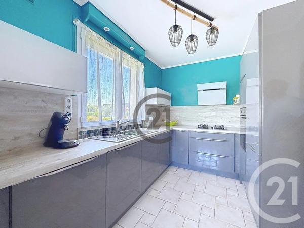 Maison à vendre  6 pièces - 125 m 2   ST JULIEN LES VILLAS  - 10
