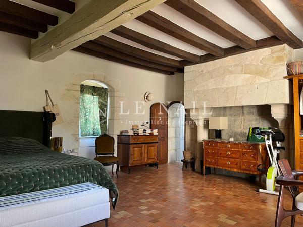 Charmant manoir des XVe et XVIIIe siècles dans la Sarthe