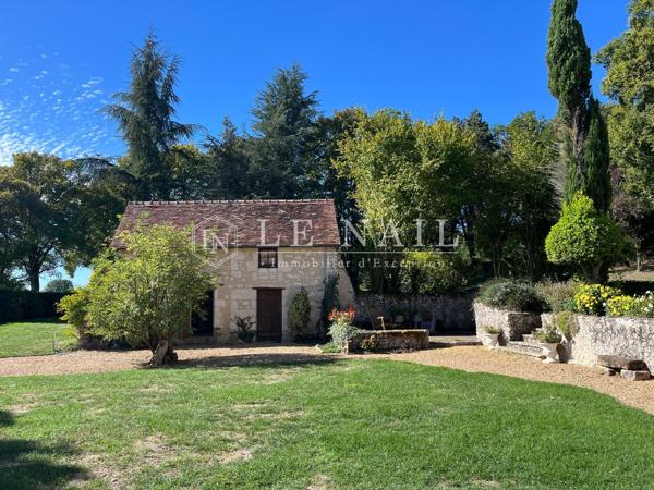 Charmant manoir des XVe et XVIIIe siècles dans la Sarthe