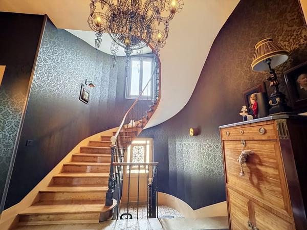 Vente Maison de luxe Bayeux 9 Pièces 293 m²