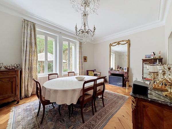 Vente Maison de luxe Bayeux 9 Pièces 293 m²