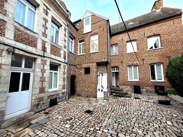 Immeuble à vendre 153m² Cambrai (59400)
