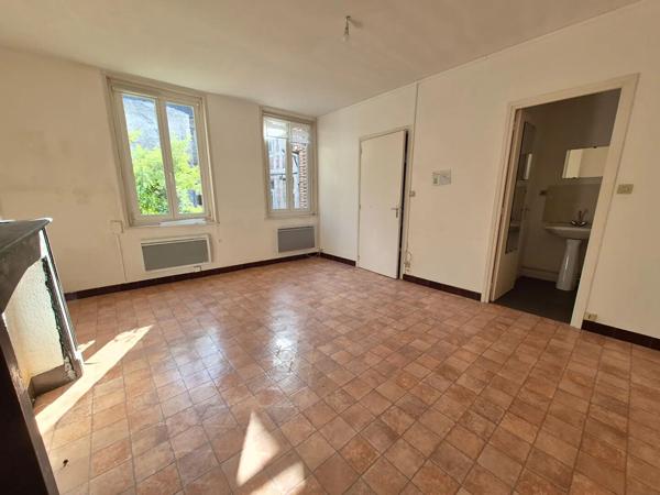 Immeuble à vendre 153m² Cambrai (59400)