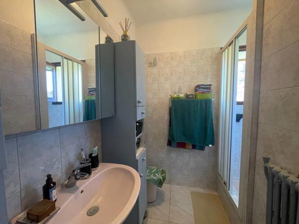 Maison à vendre 6 pièces VEYNES (05)