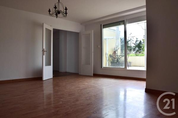 Appartement F4 à vendre  3 pièces - 74 m2 EPINAY SUR SEINE - 93