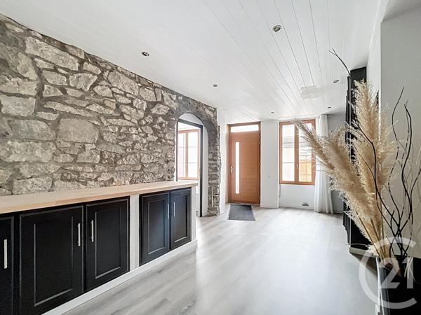 Maison à vendre  7 pièces - 200 m2 MOZAC - 63