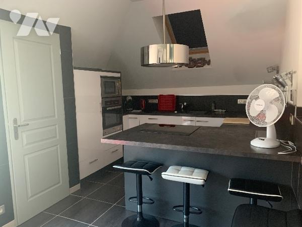 Un appartement de type T4 avec  2 places de parking