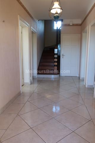 Grande maison avec terrain