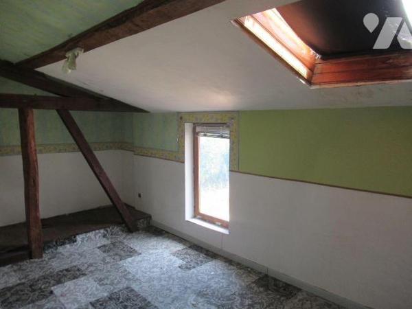 A vendre à st julien . Dans petite copropriété à découvrir cette maison  de 85m² avec jardin de...