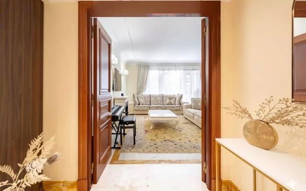 Appartement à vendre    3 pièces • 102,46 m2 Cannes