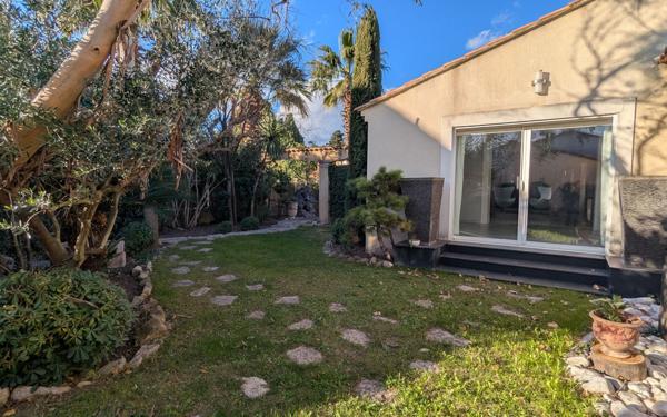 Maison à louer    4 pièces •  Rognonas