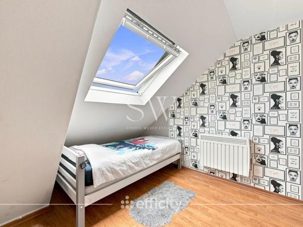 Appartement
         6 pièces
        - 147 m² Exclusivité 204 000 € *