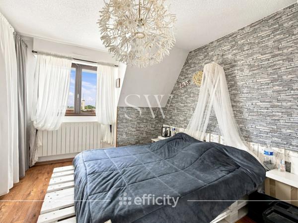 Appartement
         6 pièces
        - 147 m² Exclusivité 204 000 € *